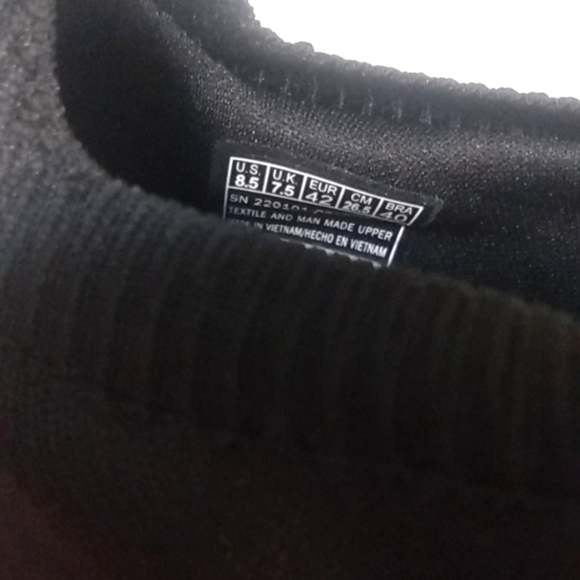 SKECHERS CUSHIONED GOGA MAT AIR COOLED STRETCH FIT SNEAKERS SIZE 8.5 MEN'S NWT - Picture 8 of 10